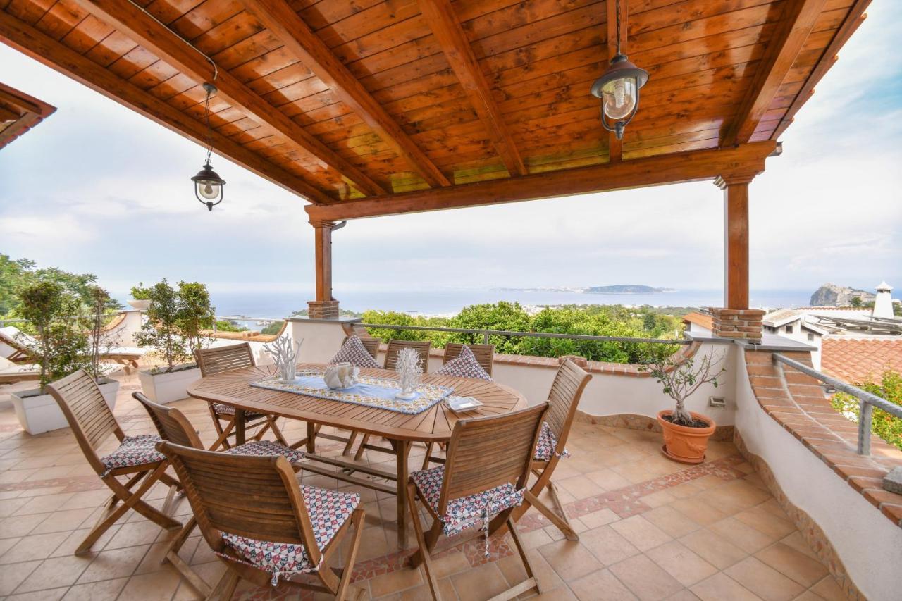 Relais Maison De Charles Ischia Exteriör bild