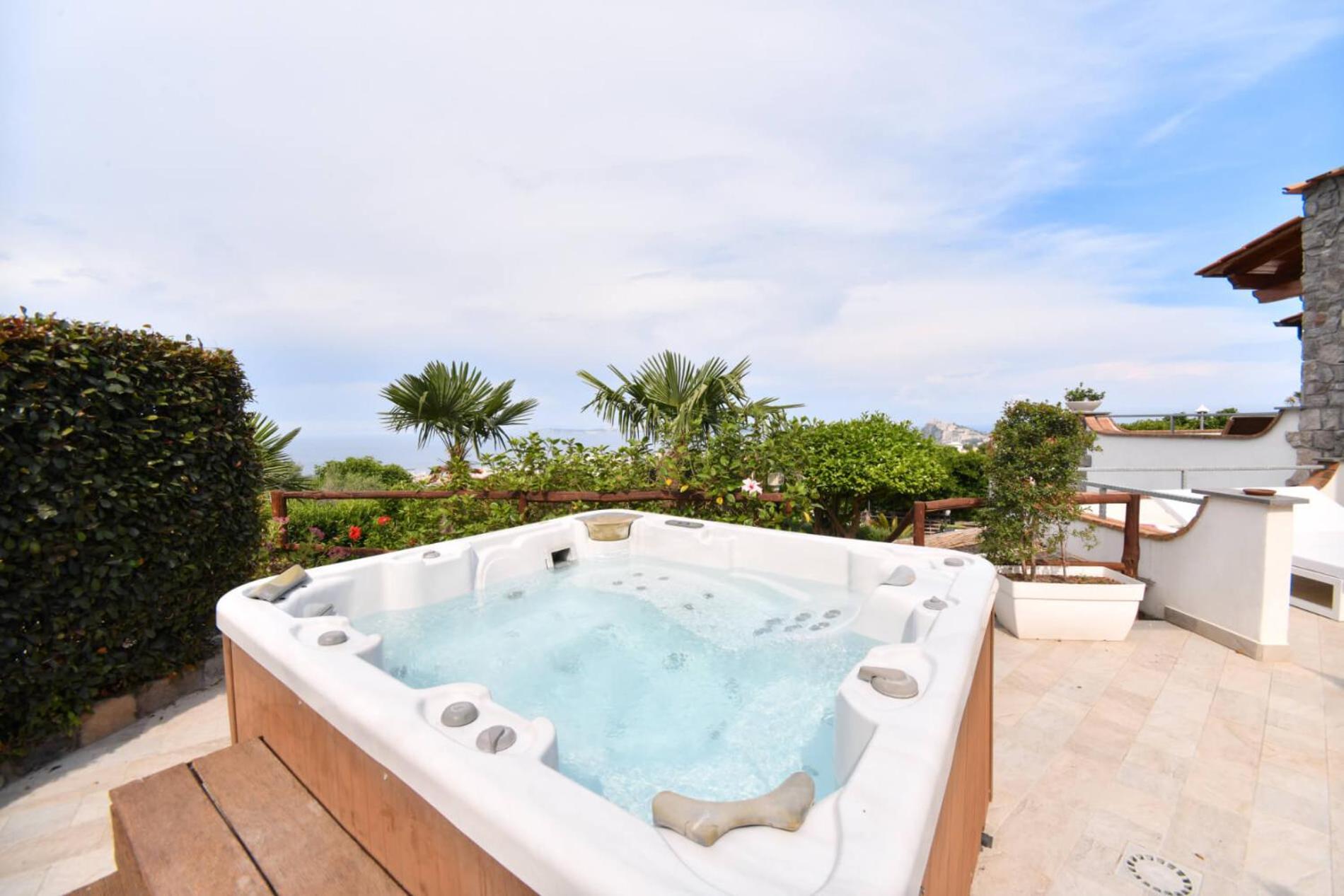 Relais Maison De Charles Ischia Exteriör bild